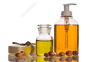 Argan oil and cosmetic product