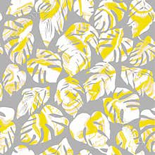 Trendy halftones Fluid Art acrylic pouring seamless pattern with tropical leaves.