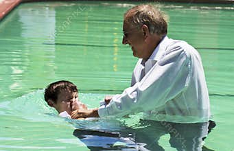 Evangelist Baptism submersion