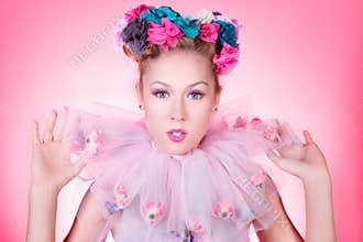 Dolly looking pinup girl