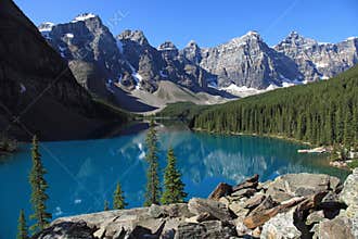 Beautiful Moraine Lake