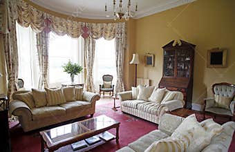 Old fashioned living room