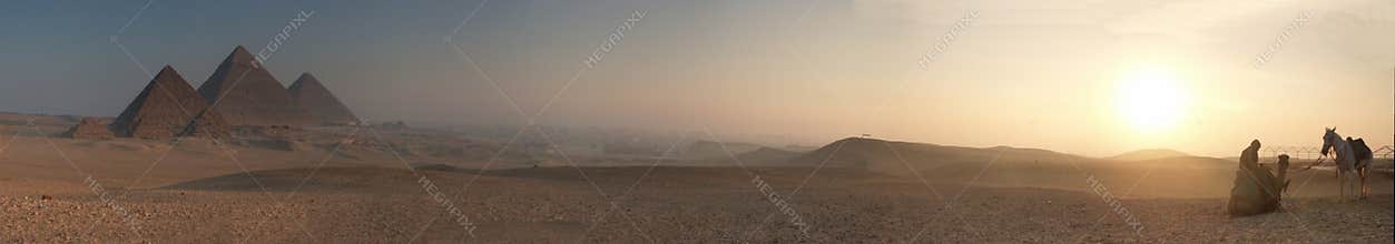 Pyramids sunrise blur 5000x878