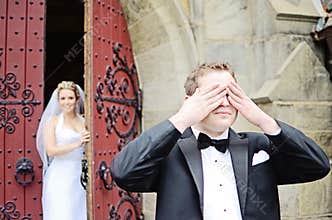 Wedding first look