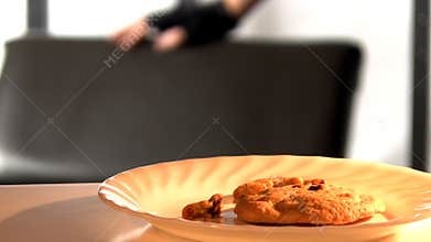 Exercise or snacks 4