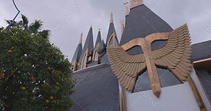 Imre Makovecz hungarian pavilion building in Seville