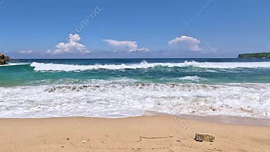 The beautiful wave on gondo mayit beach