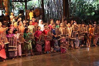 Angklung Ujo Pack music school in Bandung