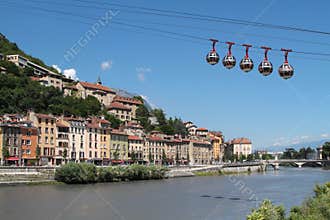 Grenoble-Bastille cable car