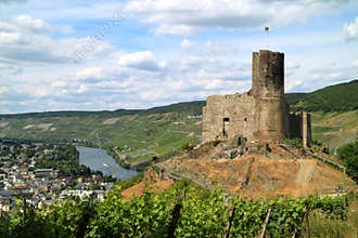Castle and fortresses along the Mosel revier