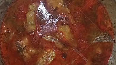 Fish soup curry.4k video.