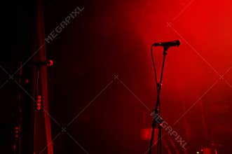 2 microphones waiting