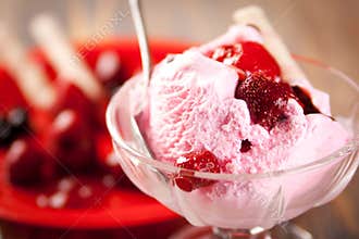 Strawberry ice cream