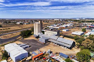 D Moree elevator town close