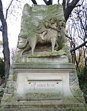 Paris dog cemetery