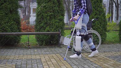 Paralyzed man learns to walk again with robotic exoskeleton