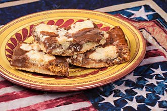 Mom`s famous Can`t Leave Alone dessert bars