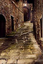 Tuscan alley at night