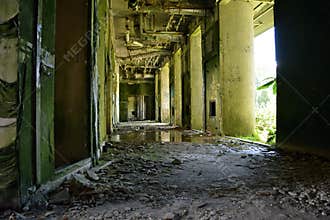 Abandoned hotel Azoren