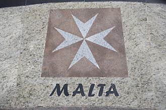Maltese cross shield analemmatic sundial detail, shield of the Templar order