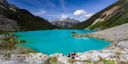 Family enjoying the the lake view