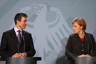 Anders Fogh Rasmussen, Angela Merkel