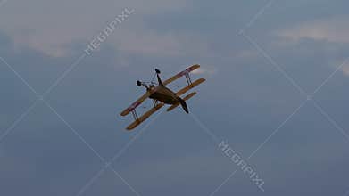 Bucker Bu 133 Jungmeister RC model flying upside down