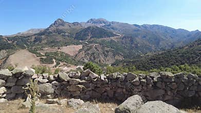 During the journey, the remains of ancient fortifications were found on the top of the mountain.