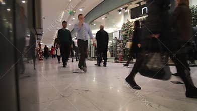 Shopping rush