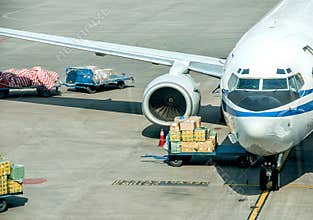 Air logistics