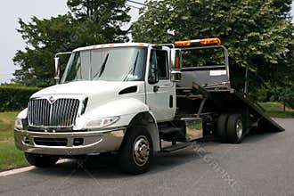 Flat Bed Tow Truck