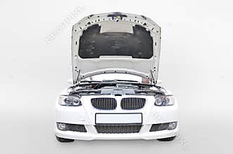 BMW 335i Bonnet open