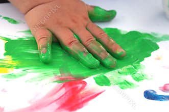Child painting 2
