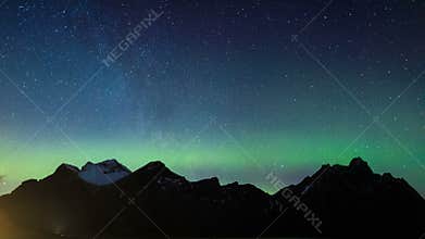 4K Time lapse of aurora borealis over Mt.vestrahorn, Iceland