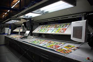 Web (rolls) offset press - Console