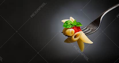 Macaroni pasta