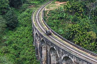 Nine arches bridge, Ella, Sri Lanka