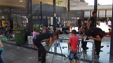 Refugees in Budapest, Keleti Railway Station