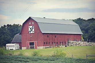 Airplane Quilt Barn