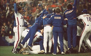 Mets win 1986 World Series
