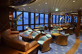 Schooner Bar on Radiance of the Seas.