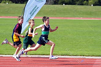 Boys in sports race