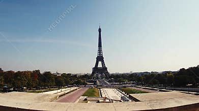 Timelapse of Eiffel Tower in Paris