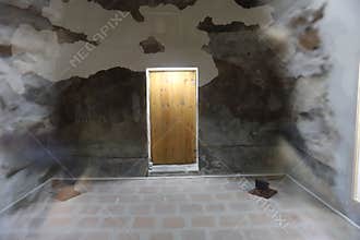 Horor door