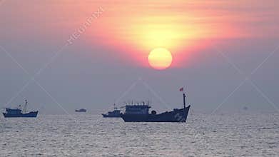 Sea landscape at dawn when fishing boats out to sea to harvest fish