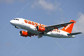 Easyjet easy jet aircraft