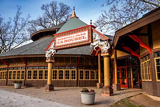 The vintage 24-sided Bushnell Park Carousel pavilion, housing the historic 1914 Carousel, with
