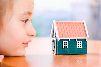 Dreaming about a new house