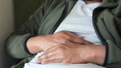 Health tips for reducing abdominal discomfort at home