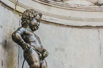 Manneken Pis sculpture in Brussels, Belgium
